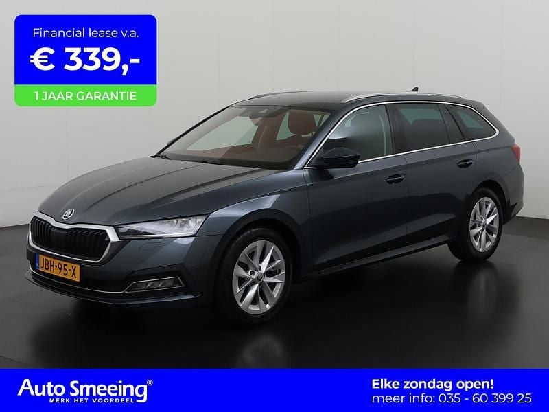 Grijs Gebruikt 2021 Skoda Octavia Ambition Stationwagen | € 25.740 (Iets duurder) - Afbeelding 1/4