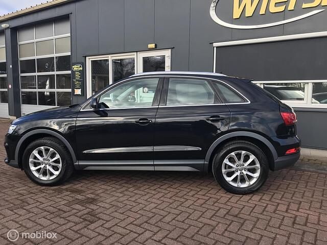 Occasion Audi Q3 Design 150 PK (110 kW) 2015 Zwart SUV