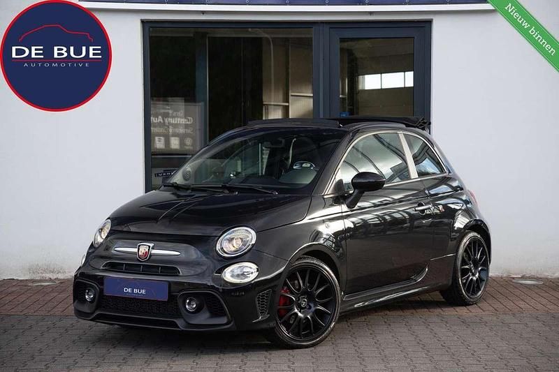 Zwart Gebruikt 2022 Abarth 595C Pista Cabriolet | € 29.911 (Eerlijke prijs) - Afbeelding 1/3