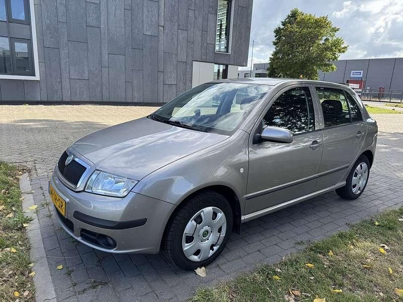 Gebruikt 2007 Skoda Fabia Classic Hatchback | € 2.200 (Eerlijke prijs) - Afbeelding 1/4