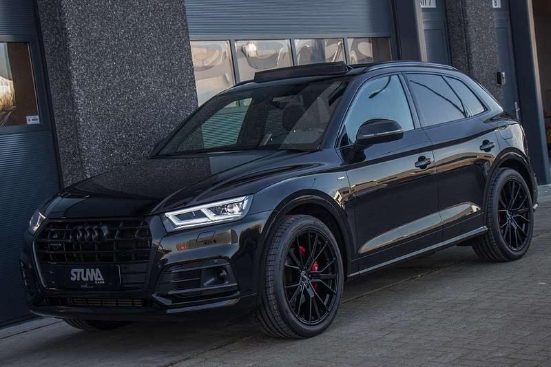 Zwart Gebruikt 2020 Audi Q5 Competition SUV | € 42.495 (Iets duurder) - Afbeelding 1/4