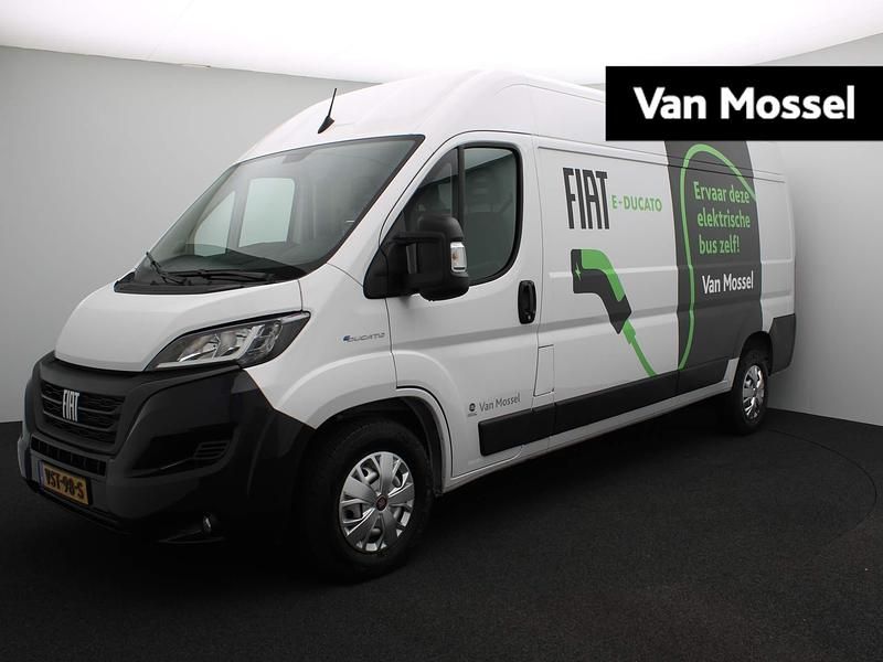 Wit Gebruikt 2022 Fiat E-Ducato Van | € 34.900 - Afbeelding 1/4
