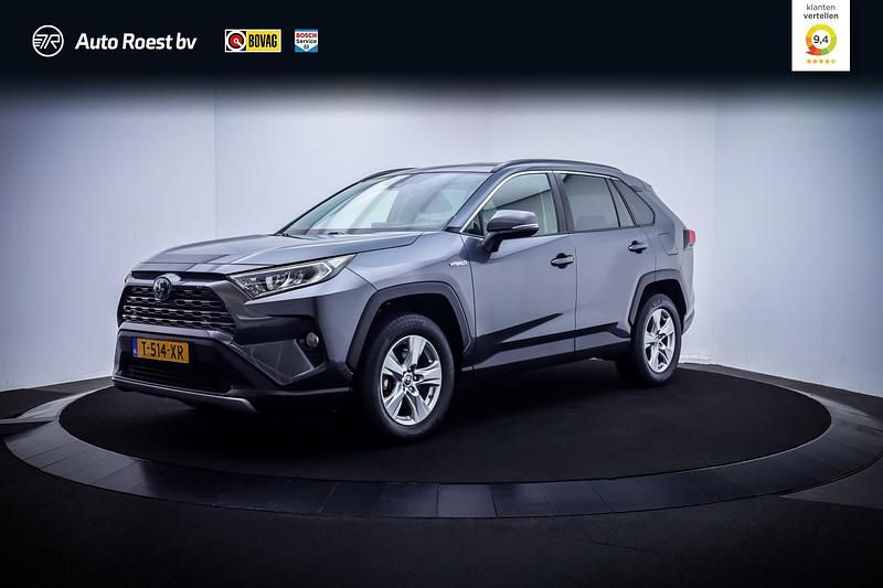 Grijs Gebruikt 2020 Toyota RAV4 Hybrid Active SUV | € 30.125 (Eerlijke prijs) - Afbeelding 1/4