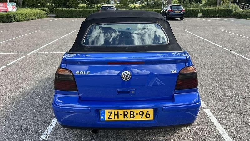 Occasion VW Golf Cabriolet Highline 90 PK (66 kW) 1999 Blauw Cabriolet