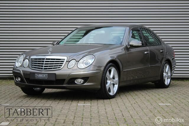 Grijs Gebruikt 2006 Mercedes E280 Elegance Sedan | € 8.450 (Eerlijke prijs) - Afbeelding 1/4