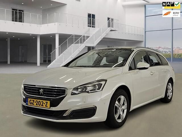 Wit (metallic) Occasion 2015 Peugeot 508 SW Stationwagen | € 7.450 (Super prijs) - Afbeelding 1/4