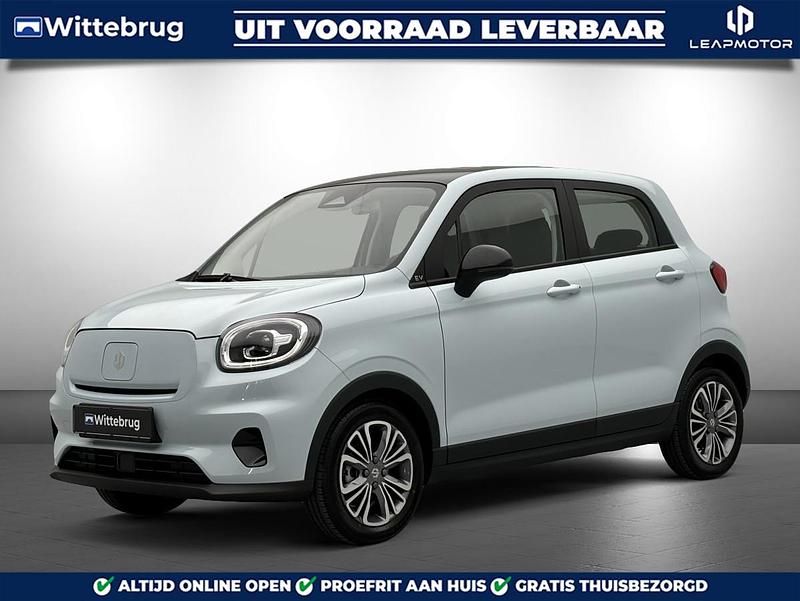 Blauw Nieuw 2025 Leapmotor T03 Hatchback | € 17.695 - Afbeelding 1/3