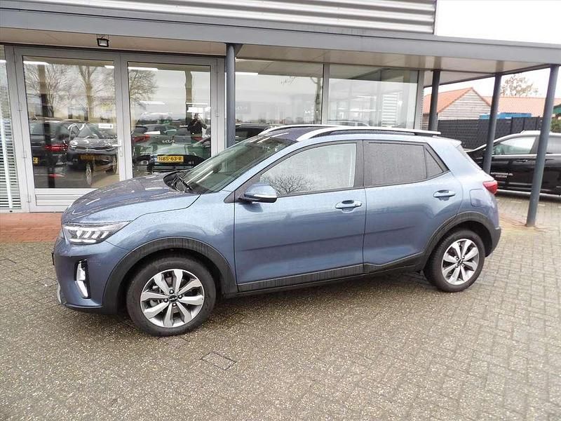 Occasion Kia Stonic Turbo 99 PK (72 kW) 2024 Blauw (metallic) SUV