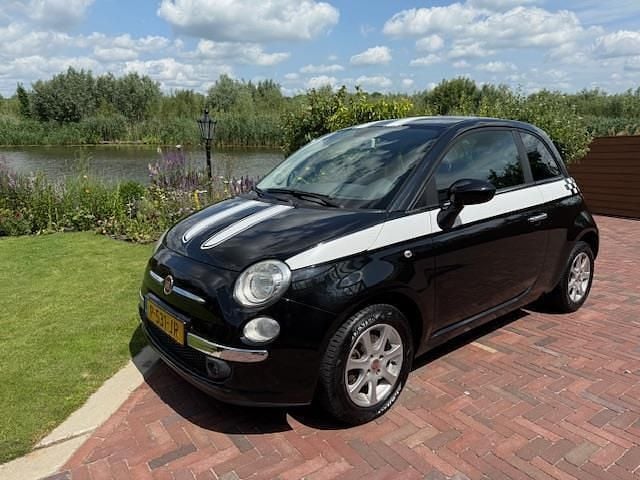 Zwart (metallic) Occasion 2009 Fiat 500 Pop Hatchback | € 3.495 (Goede deal) - Afbeelding 1/4