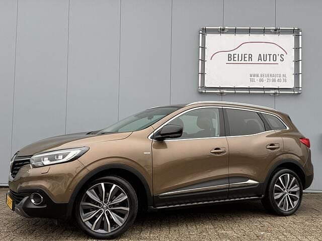 Bruin Occasion 2016 Renault Kadjar Bose Edition SUV | € 11.895 (Goede deal) - Afbeelding 1/4