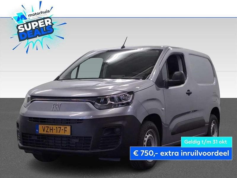 Grijs Gebruikt 2023 Fiat Doblò MPV | € 13.445 (Super prijs) - Afbeelding 1/4