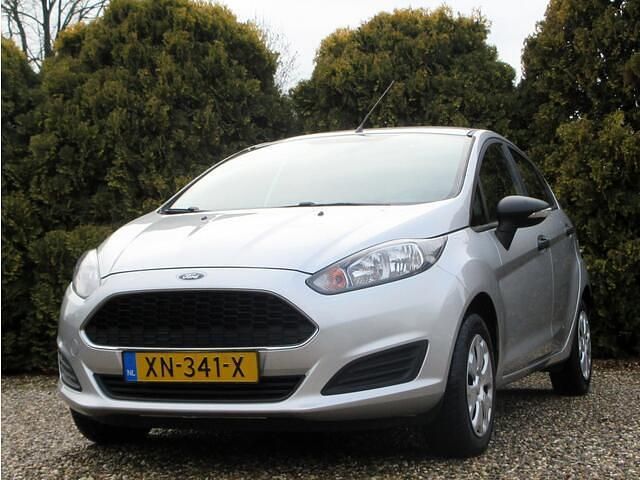 Occasion Ford Fiesta 60 PK (44 kW) 2016 Grijs Hatchback