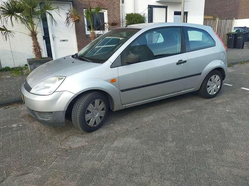 Occasion 2006 Ford Fiesta Hatchback | € 1.500 (Eerlijke prijs) - Afbeelding 1/2