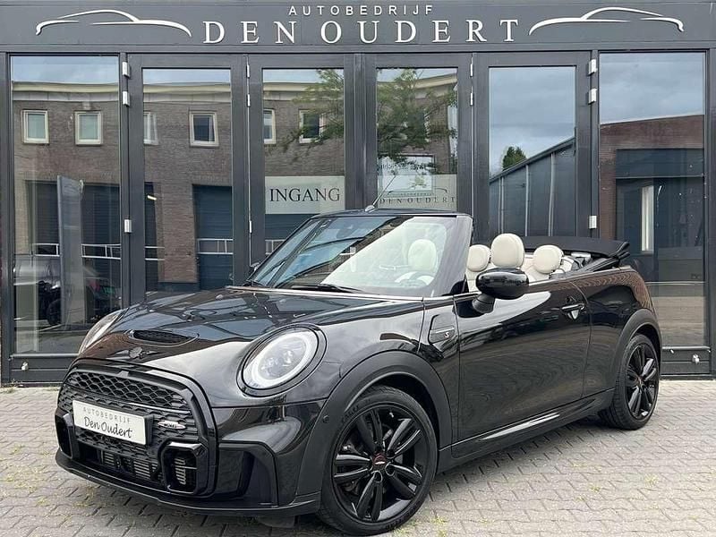 Zwart, metallic lak Gebruikt 2022 Mini John Cooper Works Cabriolet Cabriolet | € 34.950 (Goede deal) - Afbeelding 1/4