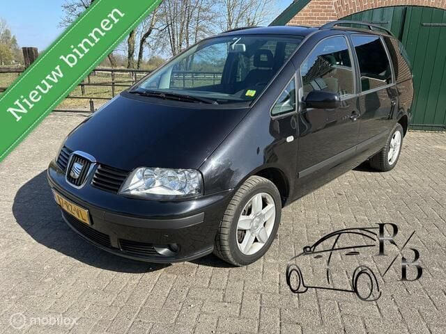 Zwart Gebruikt 2005 Seat Alhambra Stylance MPV | € 2.599 - Afbeelding 1/4