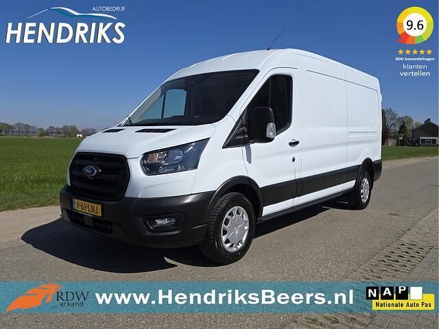 Wit Occasion 2022 Ford Transit Trend Van | € 20.799 (Super prijs) - Afbeelding 1/4