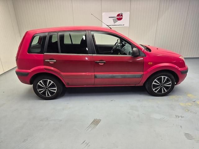 Occasion Ford Fusion Style 80 PK (58 kW) 2011 Rood MPV