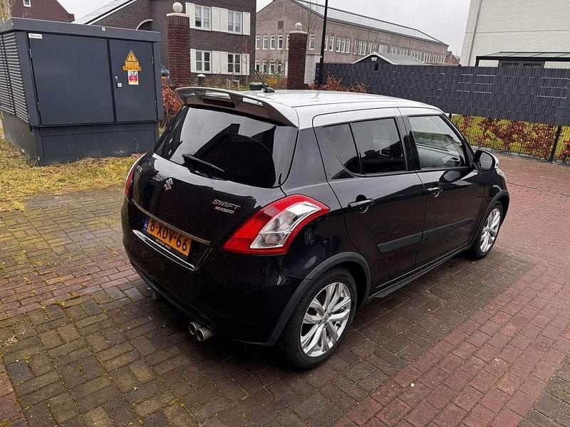Occasion Suzuki Swift 94 PK (69 kW) 2014 Zwart Hatchback