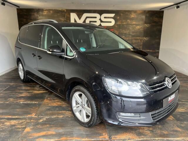 Zwart Gebruikt 2017 VW Sharan MPV | € 12.900 - Afbeelding 1/4