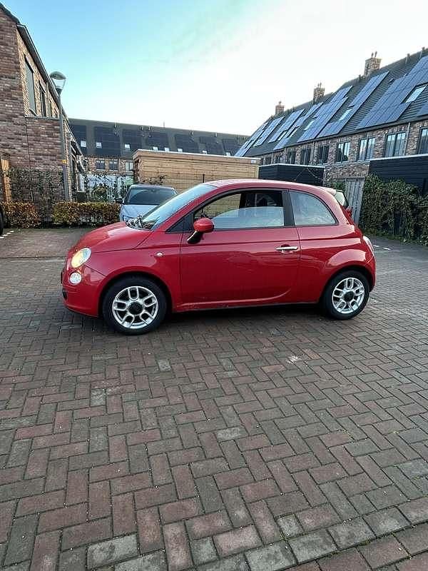 Rood Gebruikt 2008 Fiat 500 Hatchback | € 2.500 (Goede deal) - Afbeelding 1/4