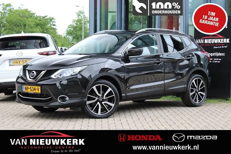 Zwart Gebruikt 2017 Nissan Qashqai Tekna SUV | € 15.490 (Eerlijke prijs) - Afbeelding 1/4