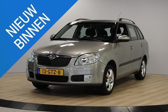 Beige Gebruikt 2008 Skoda Fabia Sport Stationwagen | € 2.450 (Goede deal) - Afbeelding 1/4