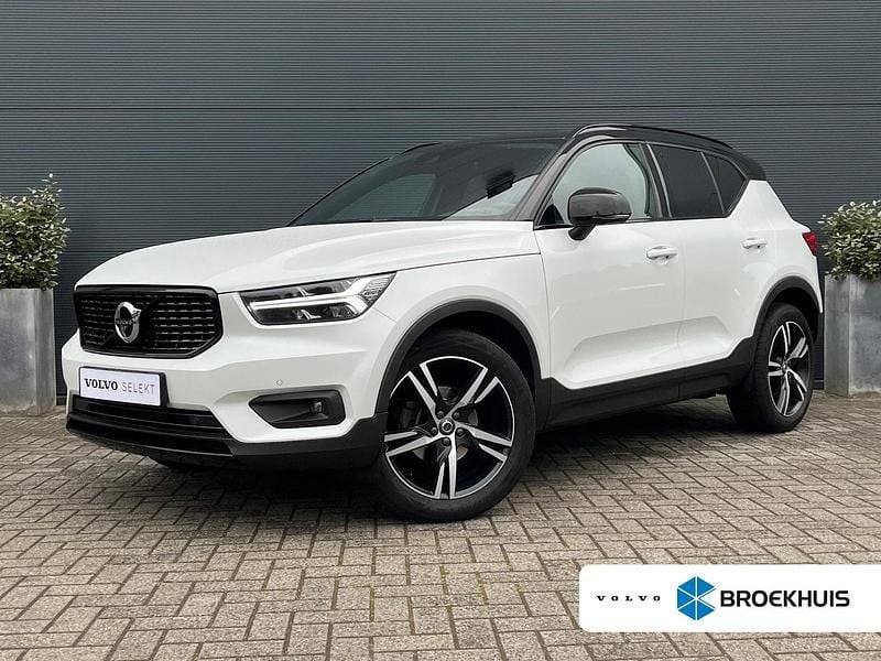 Wit Gebruikt 2021 Volvo XC40 R-Design SUV | € 32.900 (Iets duurder) - Afbeelding 1/4