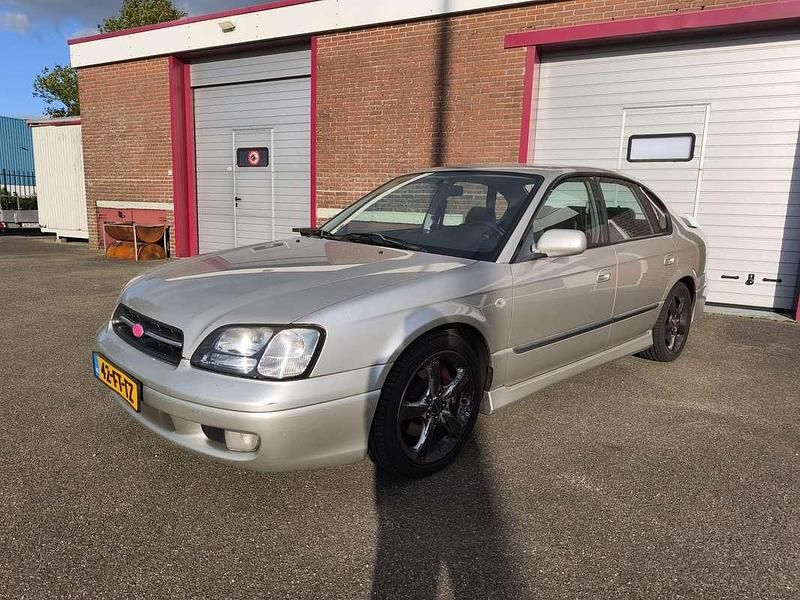 Occasion Subaru Legacy 156 PK (114 kW) 2000 Zilver Sedan