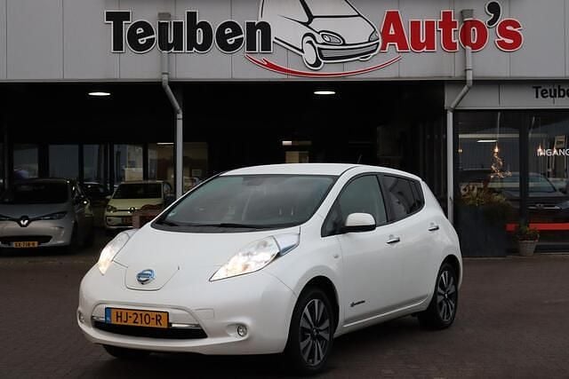 Wit Gebruikt 2015 Nissan Leaf 360º Hatchback | € 3.985 (Super prijs) - Afbeelding 1/4