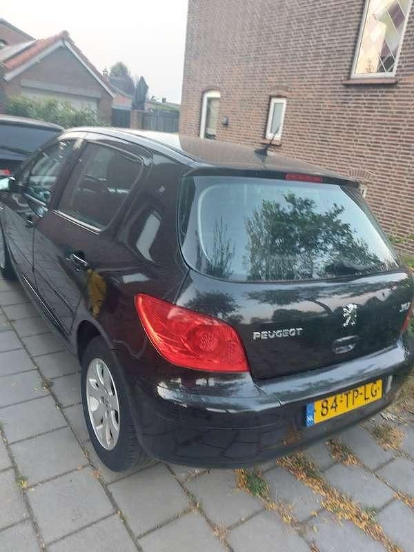 Occasion Peugeot 307 Premium 109 PK (80 kW) 2007 Zwart Hatchback