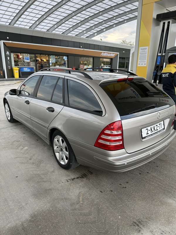 Grijs Gebruikt 2005 Mercedes C200 Elegance Stationwagen | € 975 (Super prijs) - Afbeelding 1/4