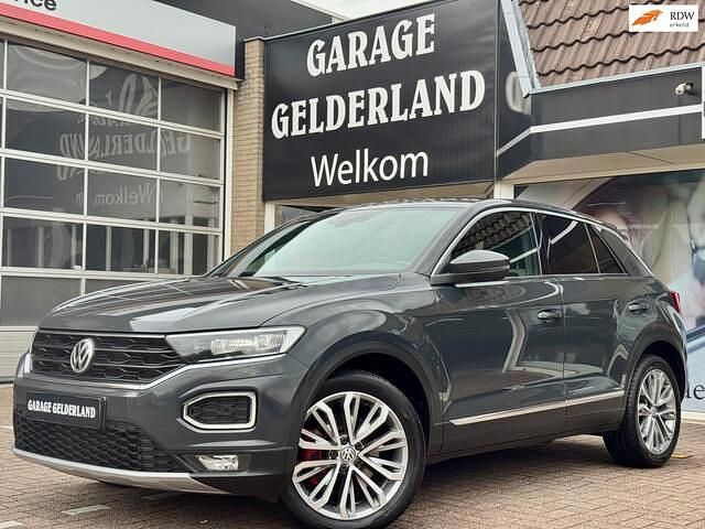 Grijs Gebruikt 2018 VW T-Roc Sport SUV | € 22.900 (Goede deal) - Afbeelding 1/4