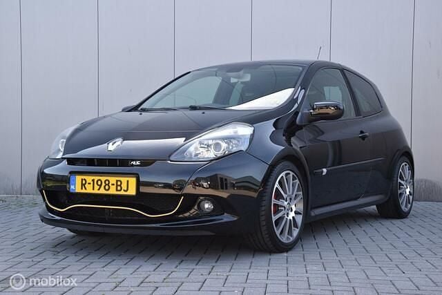 Zwart Gebruikt 2010 Renault Clio R.S. R.S. Hatchback | € 12.222 (Goede deal) - Afbeelding 1/4
