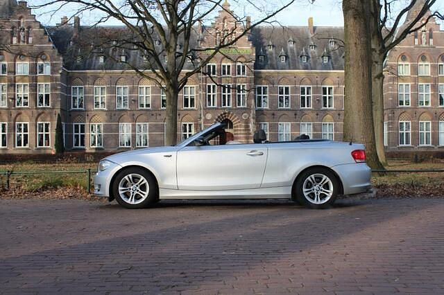 Occasion BMW 118 Cabriolet 143 PK (105 kW) 2009 Grijs (metallic) Cabriolet
