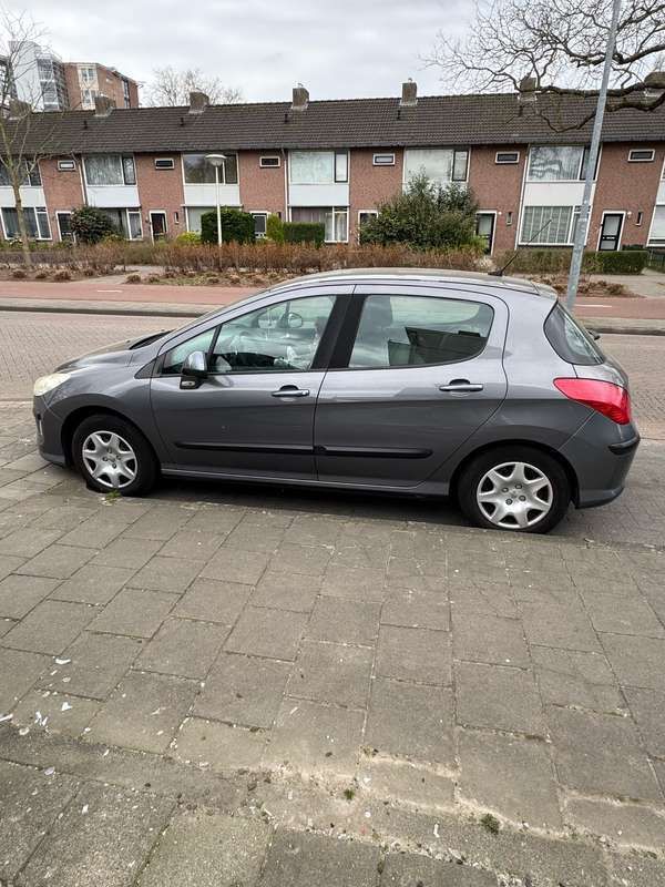 Gebruikt 2009 Peugeot 308 Sport Stationwagen | € 1.950 (Eerlijke prijs) - Afbeelding 1/4