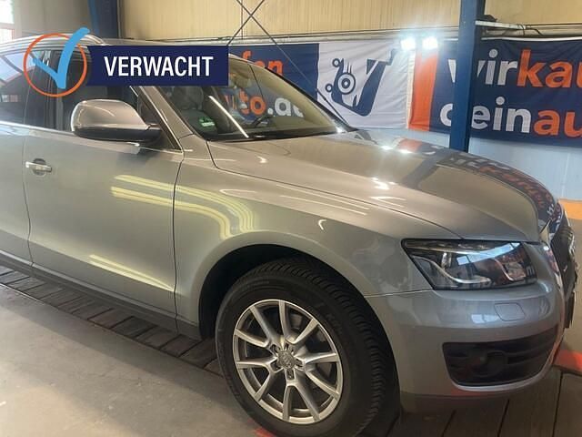 Grijs Gebruikt 2011 Audi Q5 SUV | € 16.955 (Eerlijke prijs) - Afbeelding 1/4
