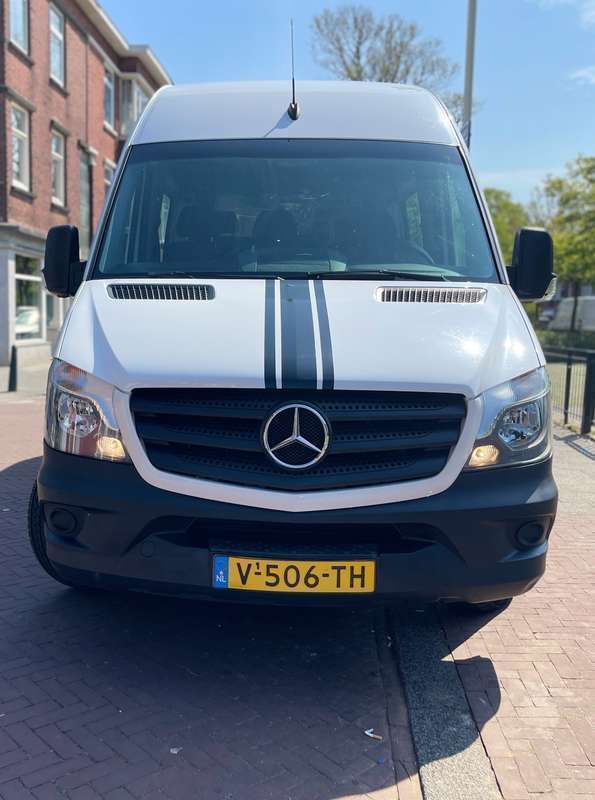 Gebruikt 2017 Mercedes Sprinter Van | € 15.700 (Eerlijke prijs) - Afbeelding 1/4