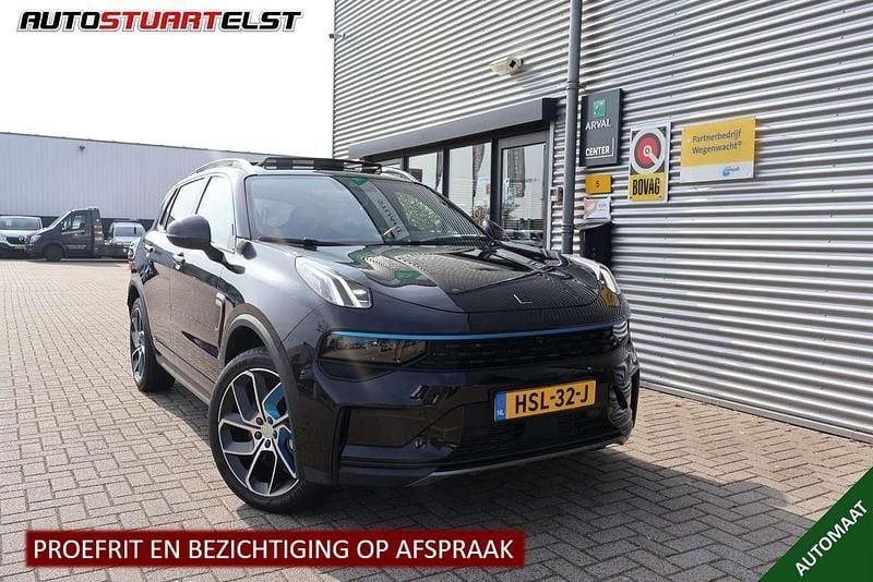 Zwart Gebruikt 2023 Lynk & Co 01 SUV | € 29.750 (Eerlijke prijs) - Afbeelding 1/4