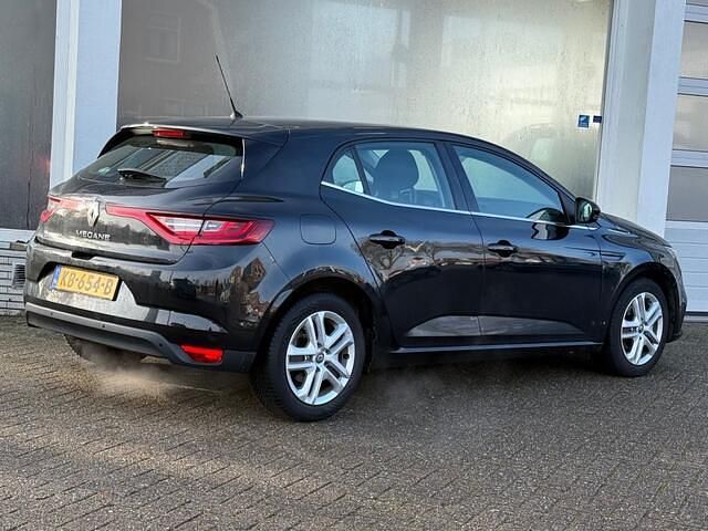 Occasion Renault Mégane IV Zen 101 PK (74 kW) 2016 Zwart (metallic) Hatchback