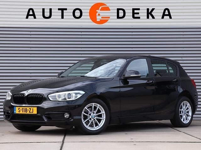 Zwart Gebruikt 2018 BMW 116 Executive Hatchback | € 13.950 (Eerlijke prijs) - Afbeelding 1/4