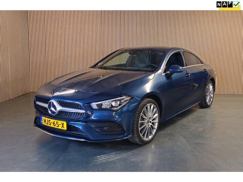 Blauw Gebruikt 2022 Mercedes CLA250 AMG line Sedan | € 36.950 (Iets duurder) - Afbeelding 1/4