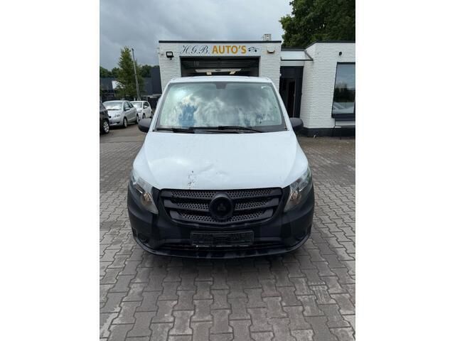 Wit Gebruikt 2018 Mercedes Vito MPV | € 8.950 - Afbeelding 1/4