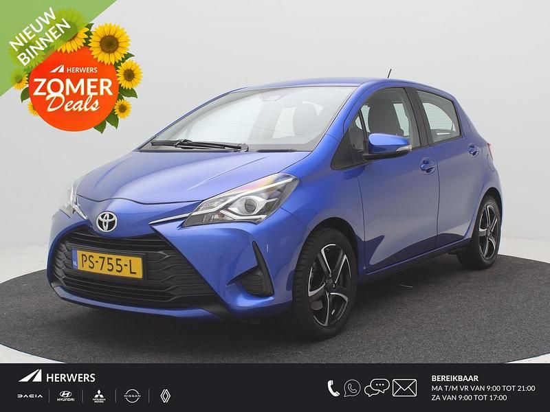Blauw Gebruikt 2017 Toyota Yaris Hatchback | € 13.435 (Eerlijke prijs) - Afbeelding 1/4