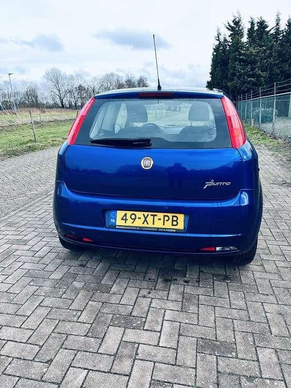 Occasion Fiat Punto Dynamic 77 PK (56 kW) 2007 Blauw MPV