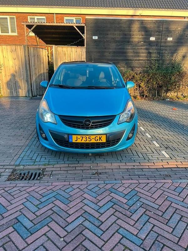 Occasion Opel Corsa 150 PK (110 kW) 2011 Blauw MPV