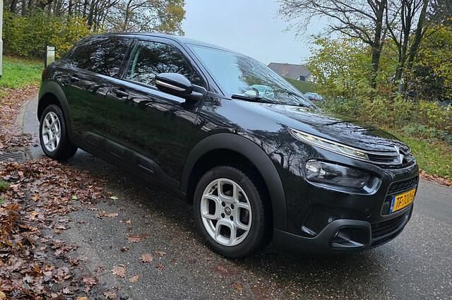 Occasion Citroën C4 PureTech 110 PK (80 kW) 2018 Zwart SUV