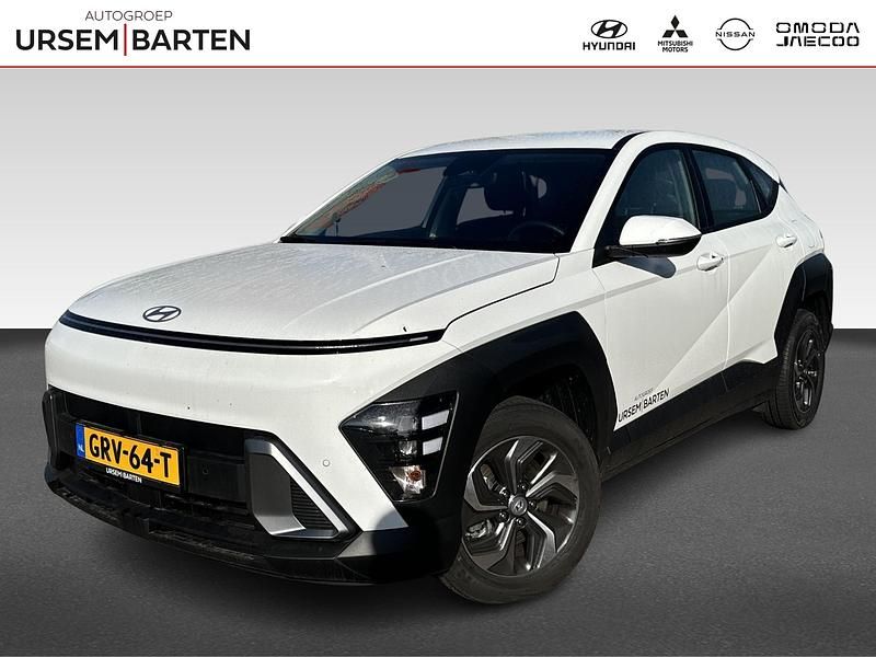 Wit Occasion 2025 Hyundai Kona Comfort SUV | € 32.930 (Eerlijke prijs) - Afbeelding 1/4