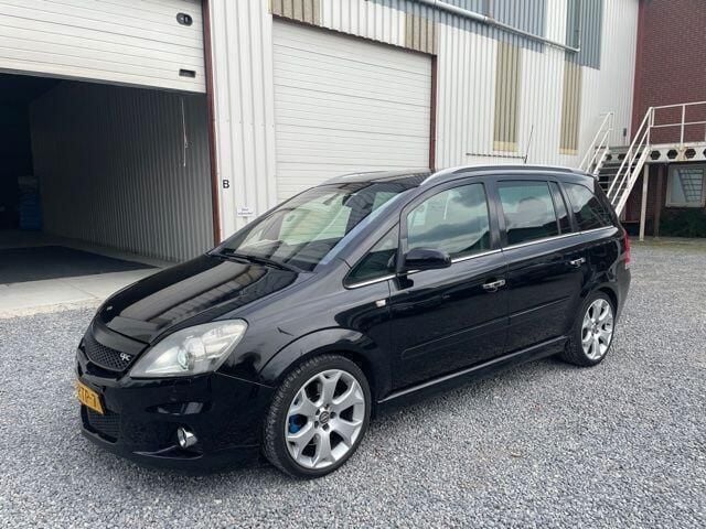 Occasion Opel Zafira 241 PK (177 kW) 2006 Zwart MPV