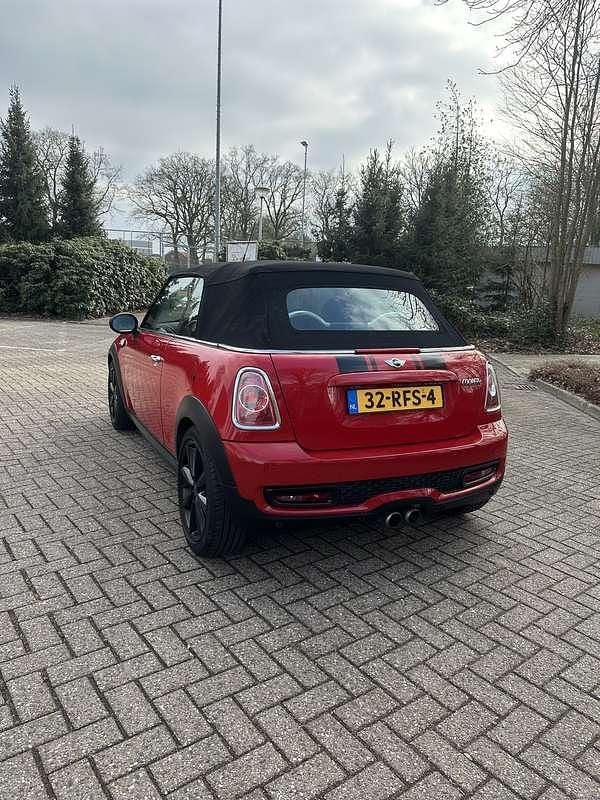 Occasion Mini Cooper S Cabriolet Chili 184 PK (135 kW) 2011 Rood Cabriolet