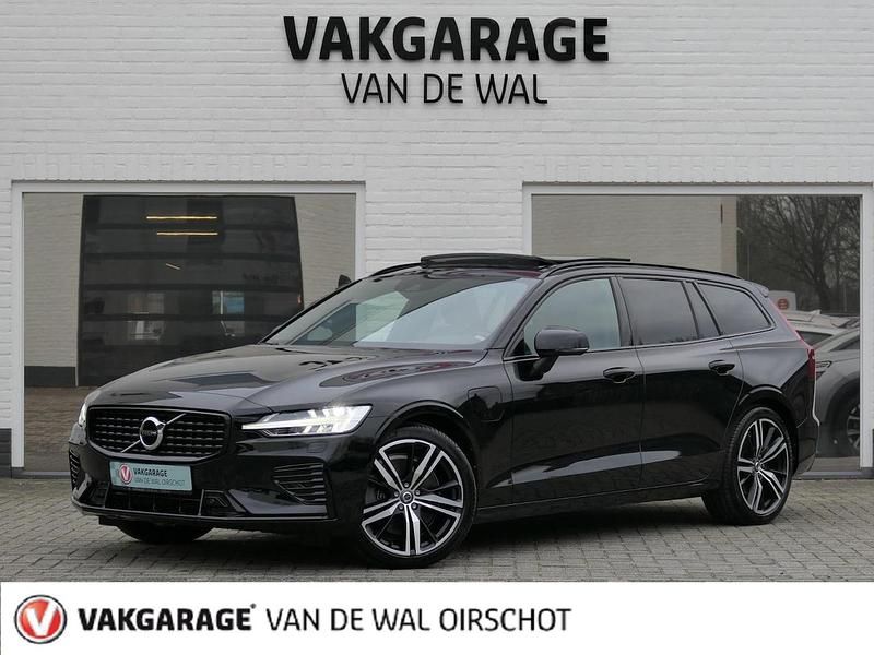 Zwart Occasion 2022 Volvo V60 Plus Stationwagen | € 37.900 (Super prijs) - Afbeelding 1/4